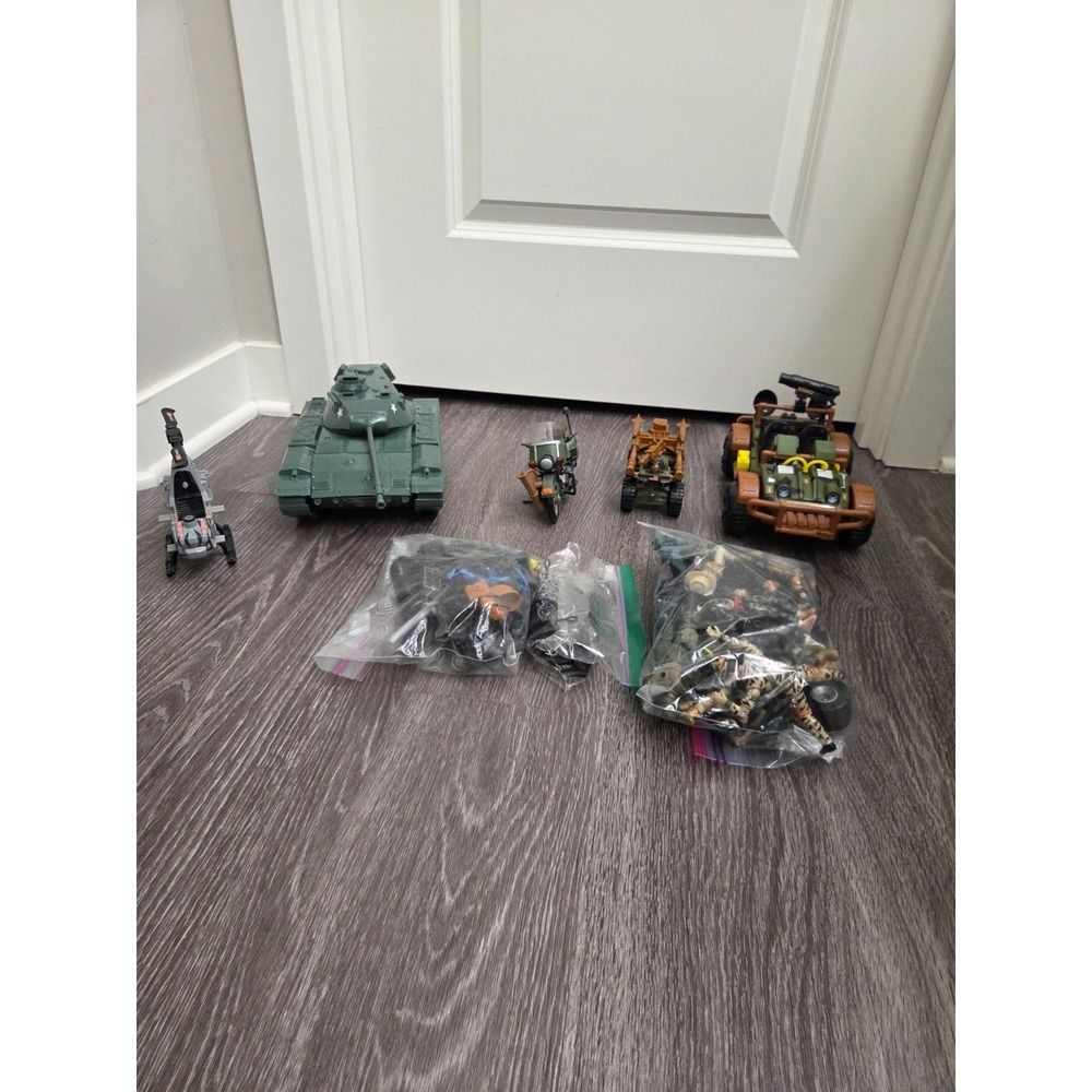 Lanard The Corps - Random Lot - GI Joe Figurines- Tank - Vehicles Vintage 1990's - Picture 13 of 13